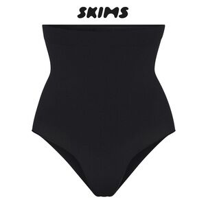 🌷NWOT SKIMS Seamless Sculpt High Waisted Brief in Onyx (black) size 3X